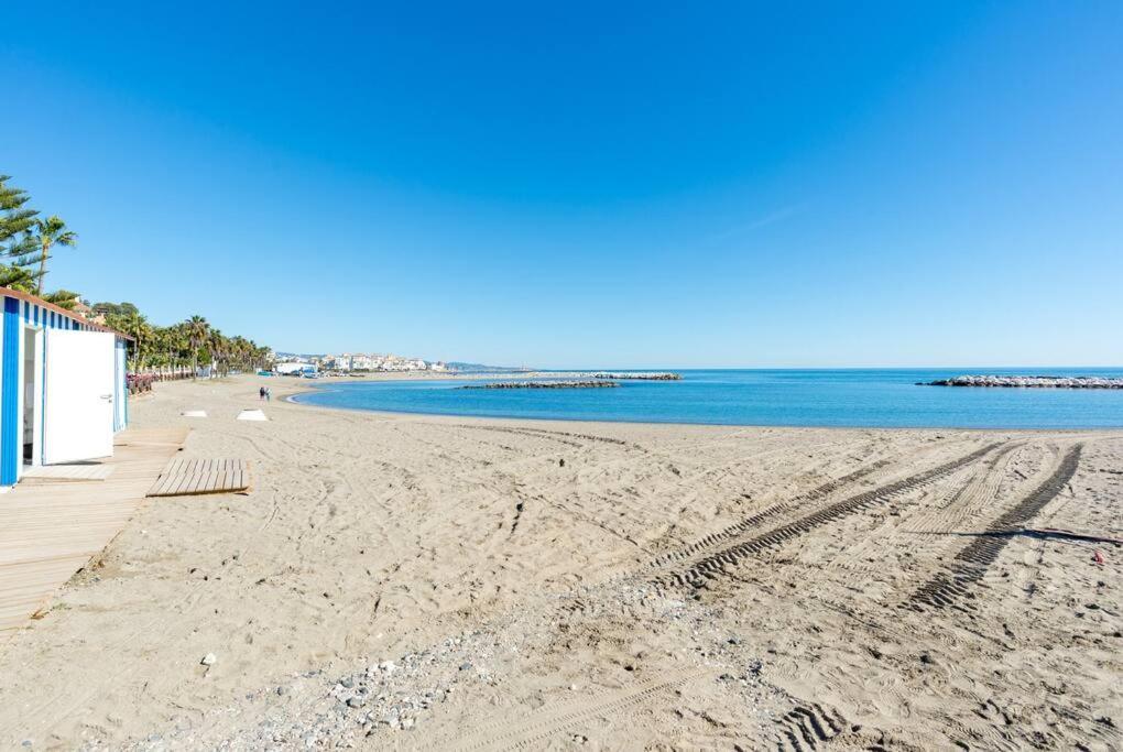 Incredible Luxury Location In Puerto Banus Beach For Families Marbella Eksteriør billede